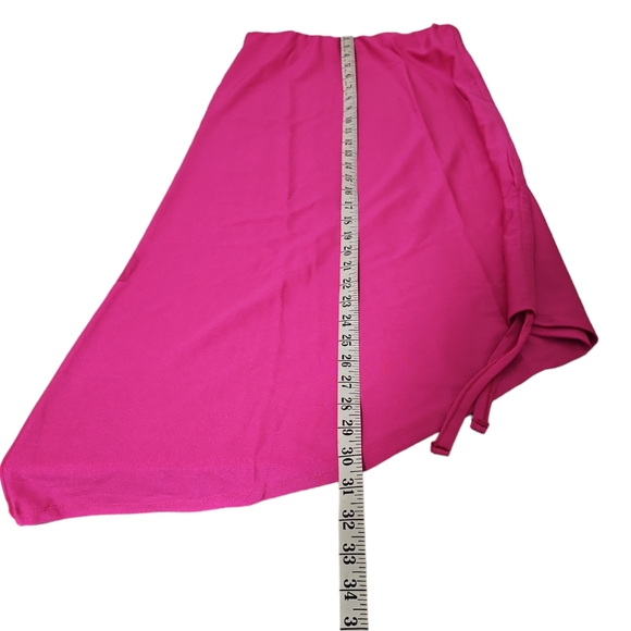 Woman's two piece set - Picture 6 of 8